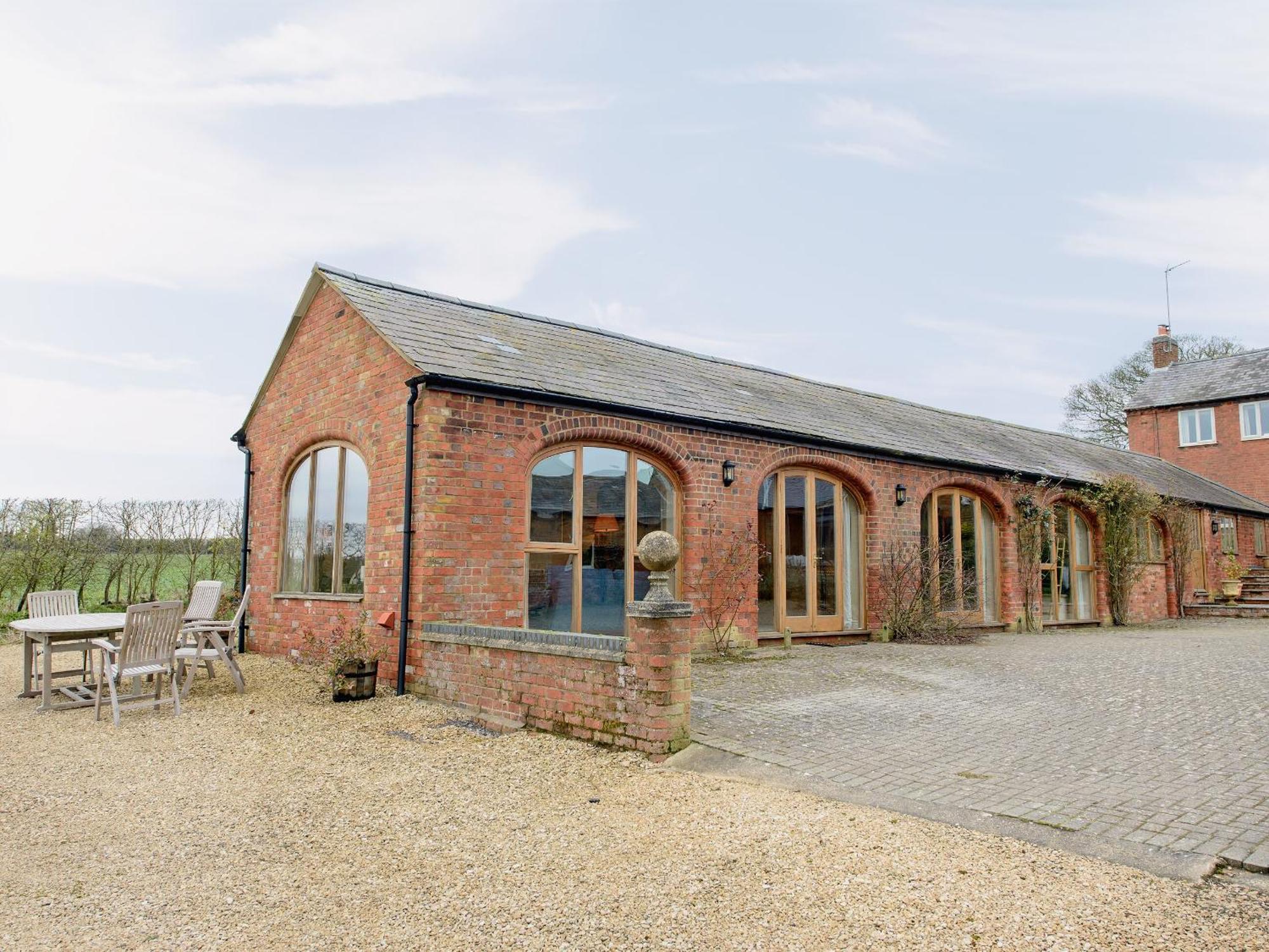 Church StoweThe Stables At Weedon Hill Farm别墅 外观 照片